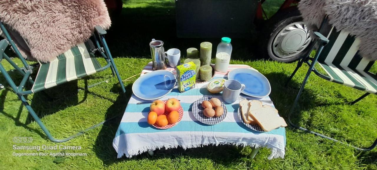 De Huifkar, Trekkershut Bij Sneek Hotel Hommerts Kültér fotó